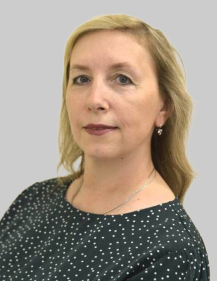Староверова Светлана Клавдиевна.